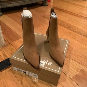 Dolce Vita Shadie H2O Brown Boots